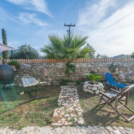 Villa Stelios Stone House Sinarades Kouramádes Exterior foto