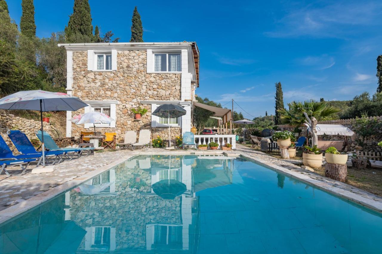 Villa Stelios Stone House Sinarades Kouramádes Exterior foto